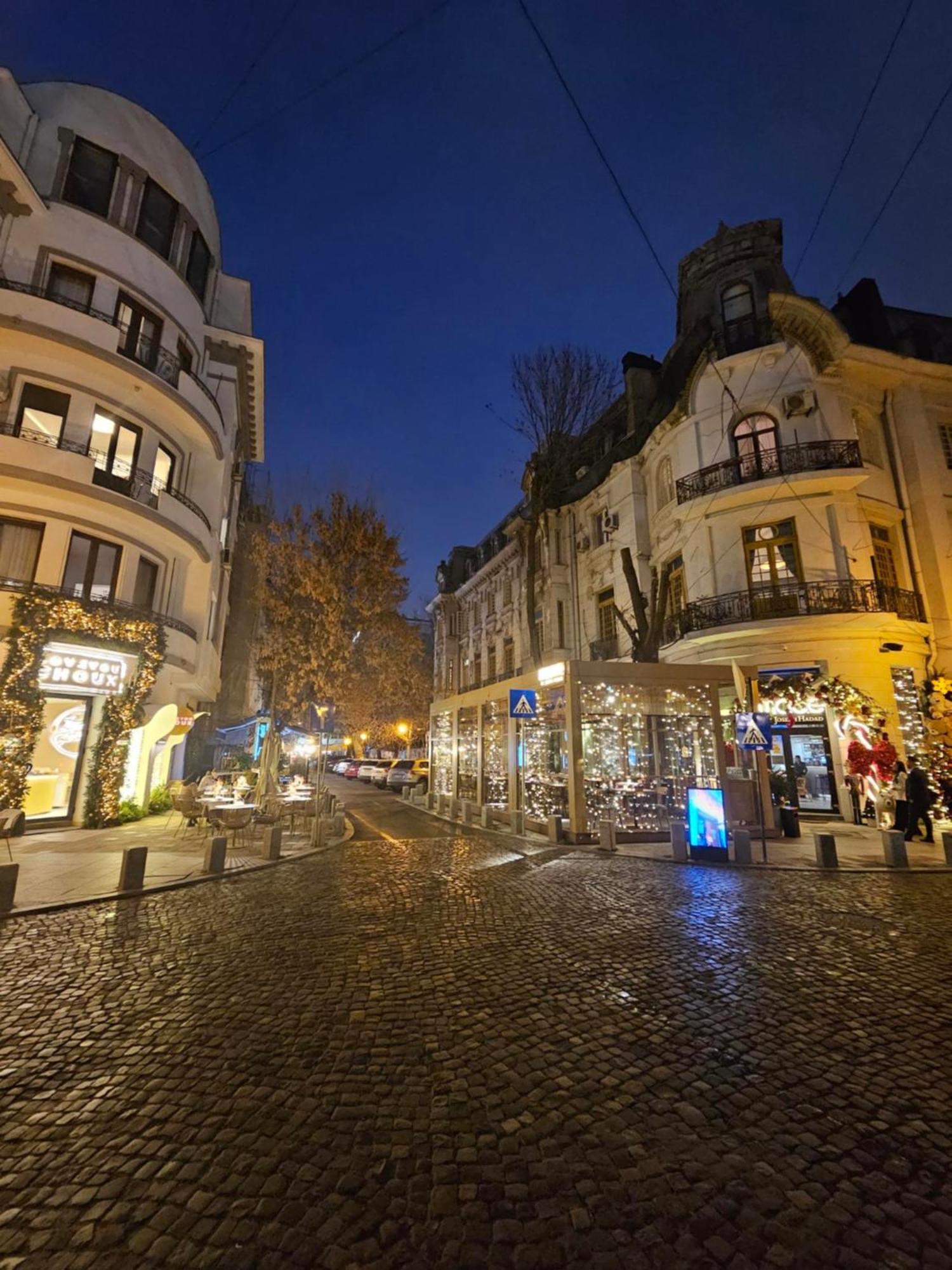 Heart Of City Center 4Br 2Bath 10 Pers Bukarest Exteriör bild